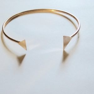 Gorgeous rose gold plated Heart shape bracelet